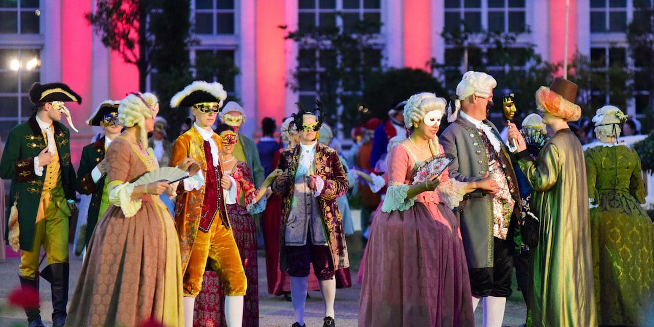 Die Ansbacher Rokoko-Festspiele 2021: Prächtige Roben und rauschende Feste