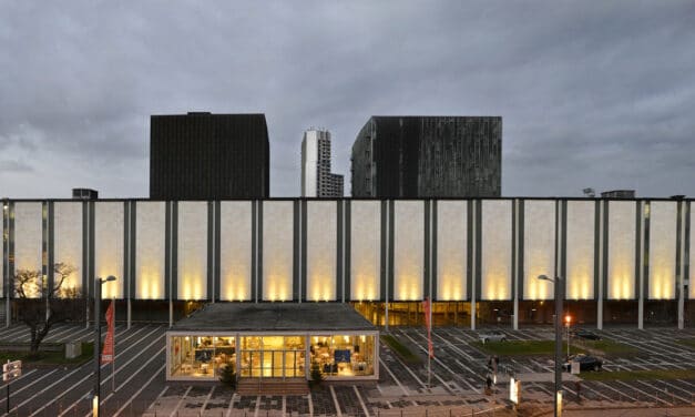 Das Nationaltheater Mannheim: Gott Vater Einzeltäter