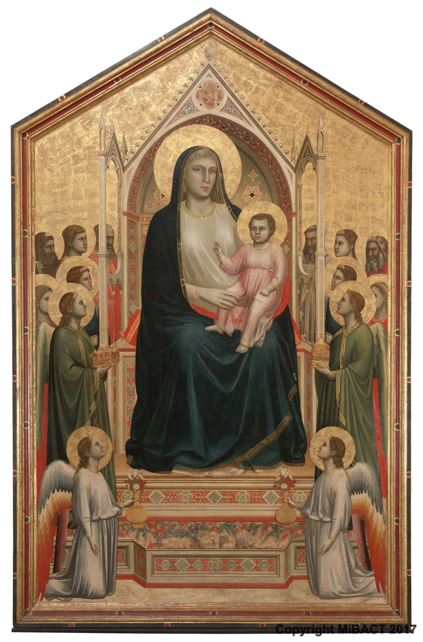 Thronende Jungfrau mit Kind, umgeben von Engeln und Heiligen (Ognissanti Maestà) © Le Gallerie degli Uffizi, Daniela Parenti