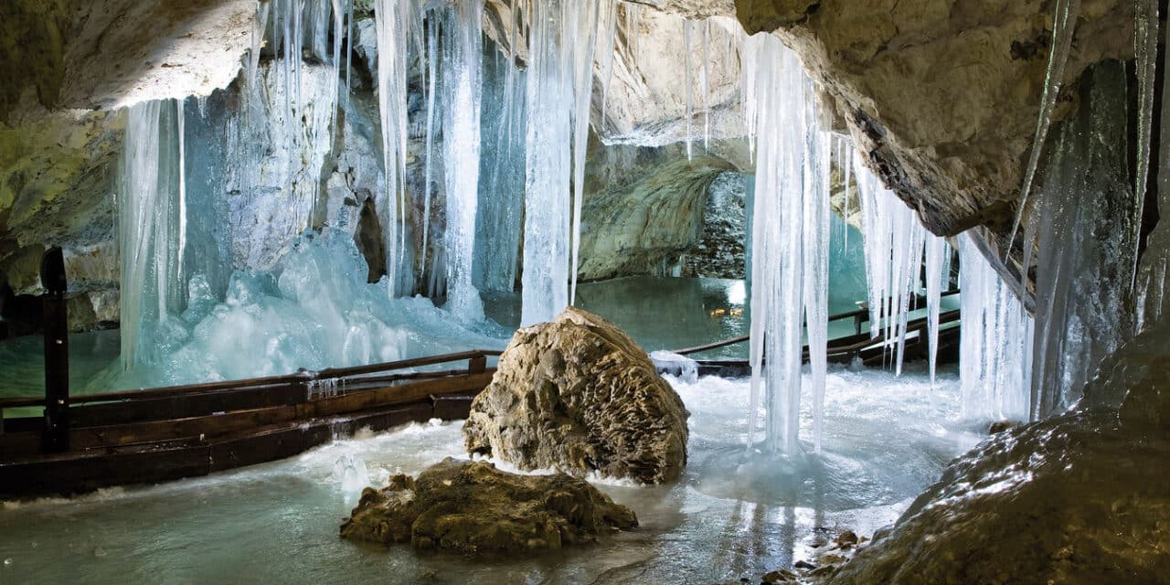 Die Eishöhle von Dobšiná