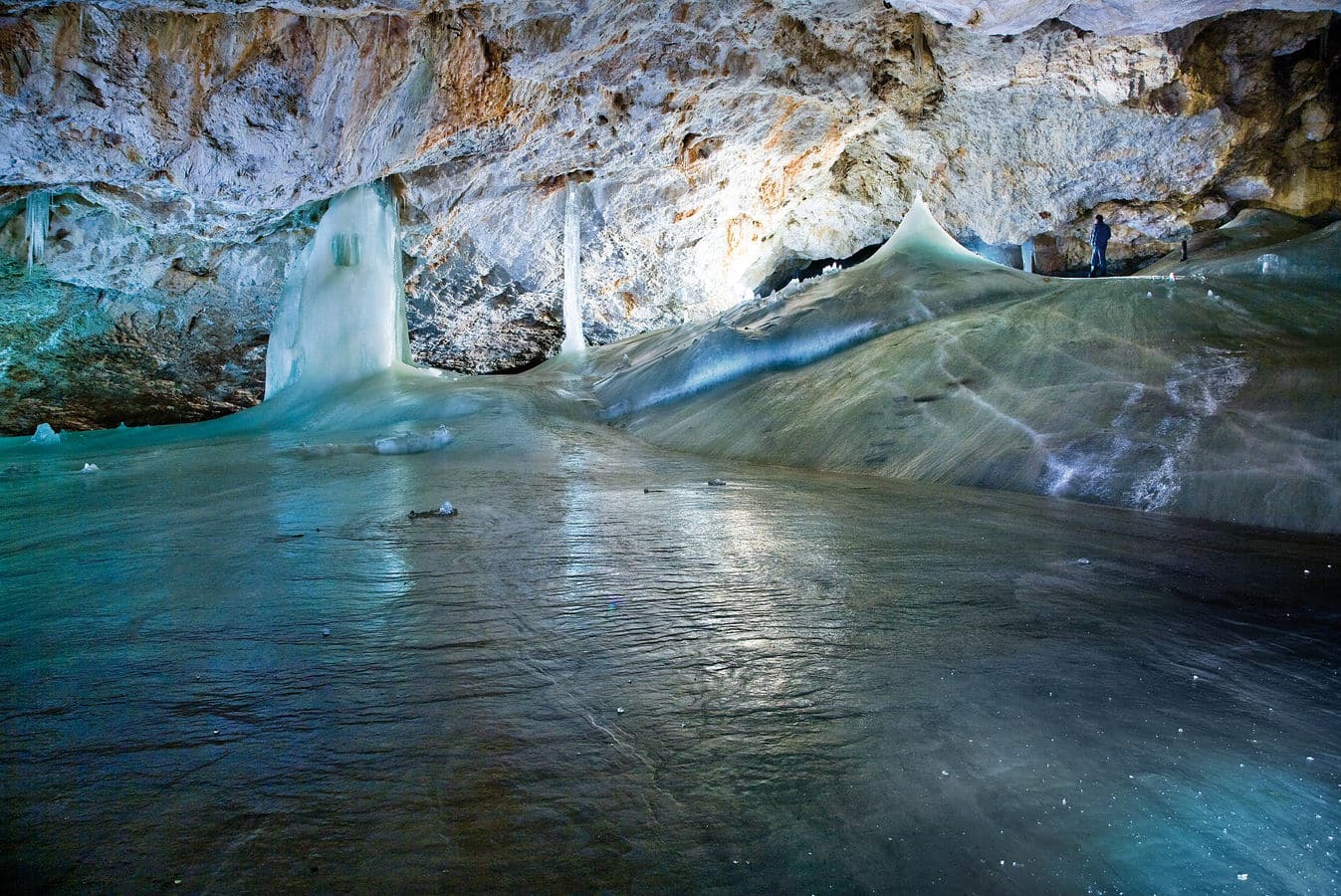 Eishöhle Dobšinská ľadová jaskyňa © Vydavateľstvo DAJAMA