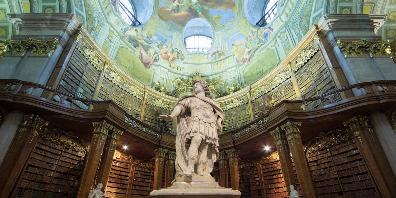 Prunksaal der Österreichischen Nationalbibliothek: BILD MACHT POLITIK. Yoichi Okamoto. Ikone der Nachkriegsfotografie
