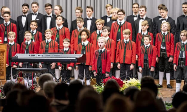 St. Anton am Arlberg: Konzert der Wiltener Sängerknaben