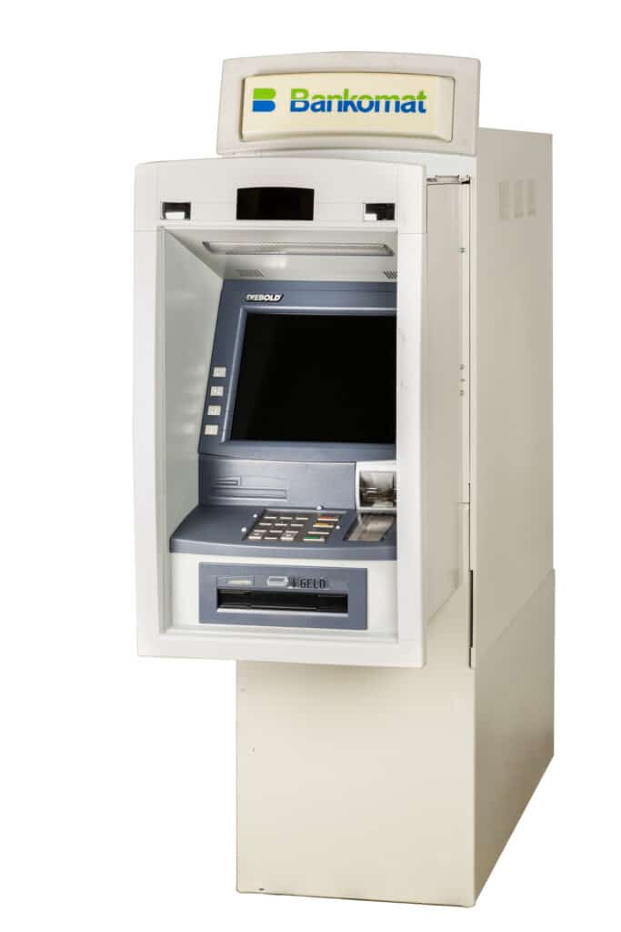 CASH. Der Wert des Geldes: Bankomat Diebold Opteva 562, 2008, © Technisches Museum Wien