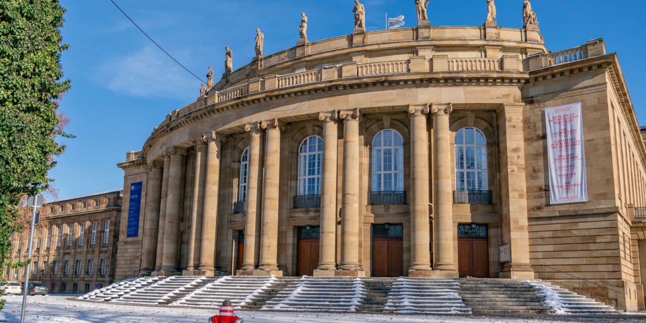 Staatsoper Stuttgart: Der rote Wal