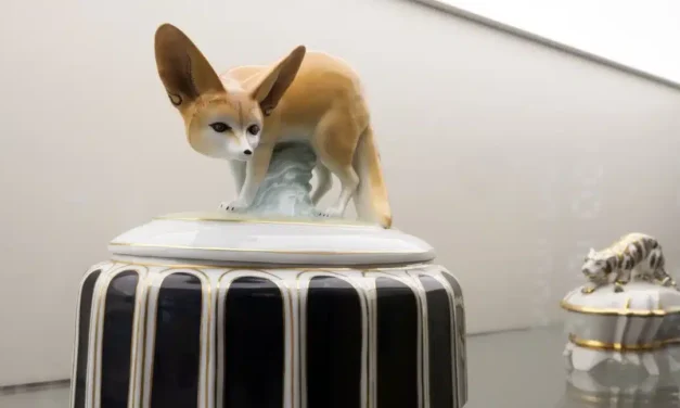 GRASSI Museum für angewandte Kunst Leipzig: Bitte nicht füttern! – Tiere auf Art Déco Porzellan