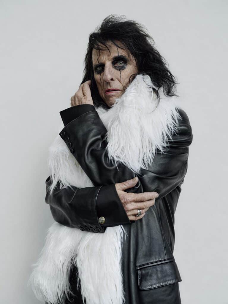 © Bryan Adams, Alice Cooper, Feather Boa, Germany 2024