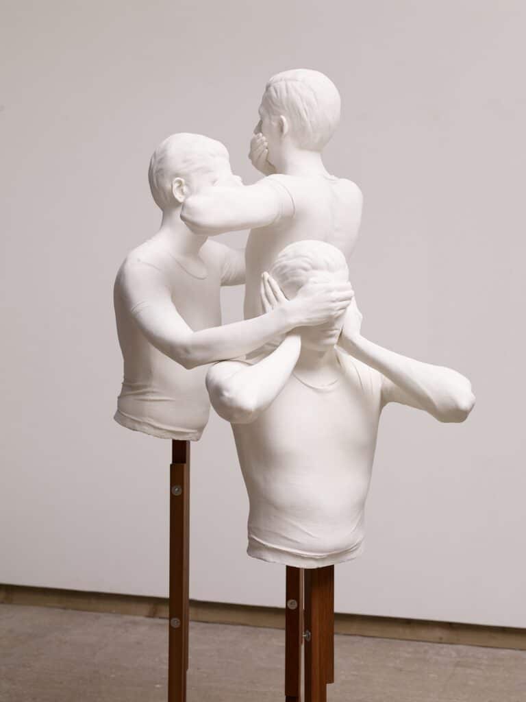 Shilpa Gupta, Untitled, 2020-21, S–Collection, © Shilpa Gupta, Courtesy the artist and neugerriemschneider, Berlin