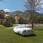 Bad Ischl: ERWIN WURM im Marmorschlössl, in den Kaiserlichen Stallungen und im Kaiserpark Bad Ischl
