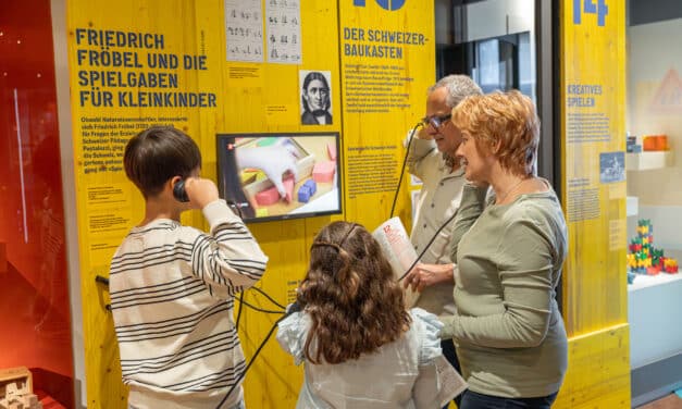 Spielzeug Welten Museum Basel: Bauklötze – spielend Welten erfinden