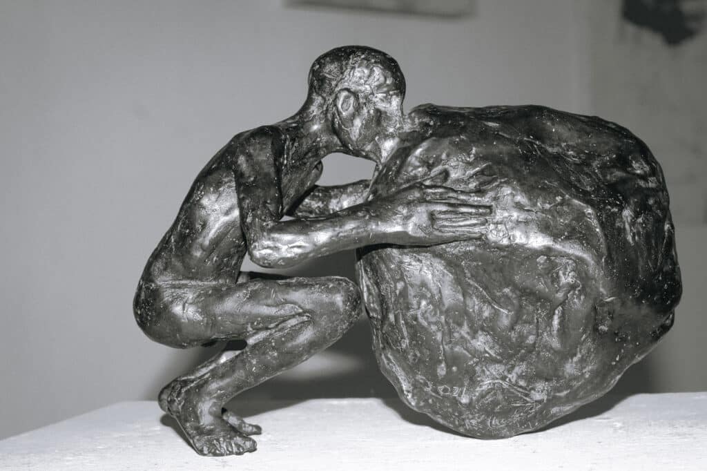 Titus Lerner, Sisyphos, Bronze Skulptur © schaefer, schlehwein 2025