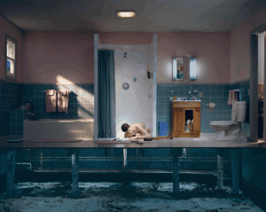 Gregory Crewdson, Untitled (aus der Serie Twilight), 1998–2002 ALBERTINA, Wien, Dauerleihgabe - Privatbesitz, © Gregory Crewdson