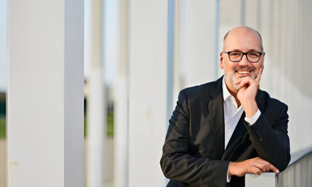 Mecklenburgisches Staatstheater: 2 Sinfoniekonzert