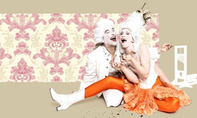 Schlosstheater Celle: MARIE-ANTOINETTE oder KUCHEN FÜR ALLE!