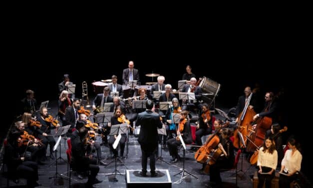 Mecklenburgisches Staatstheater: Beethoven IX