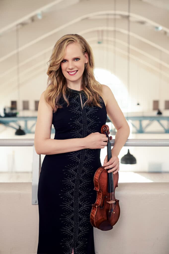 Simone Lamsma, Photo: Otto van den Toorn