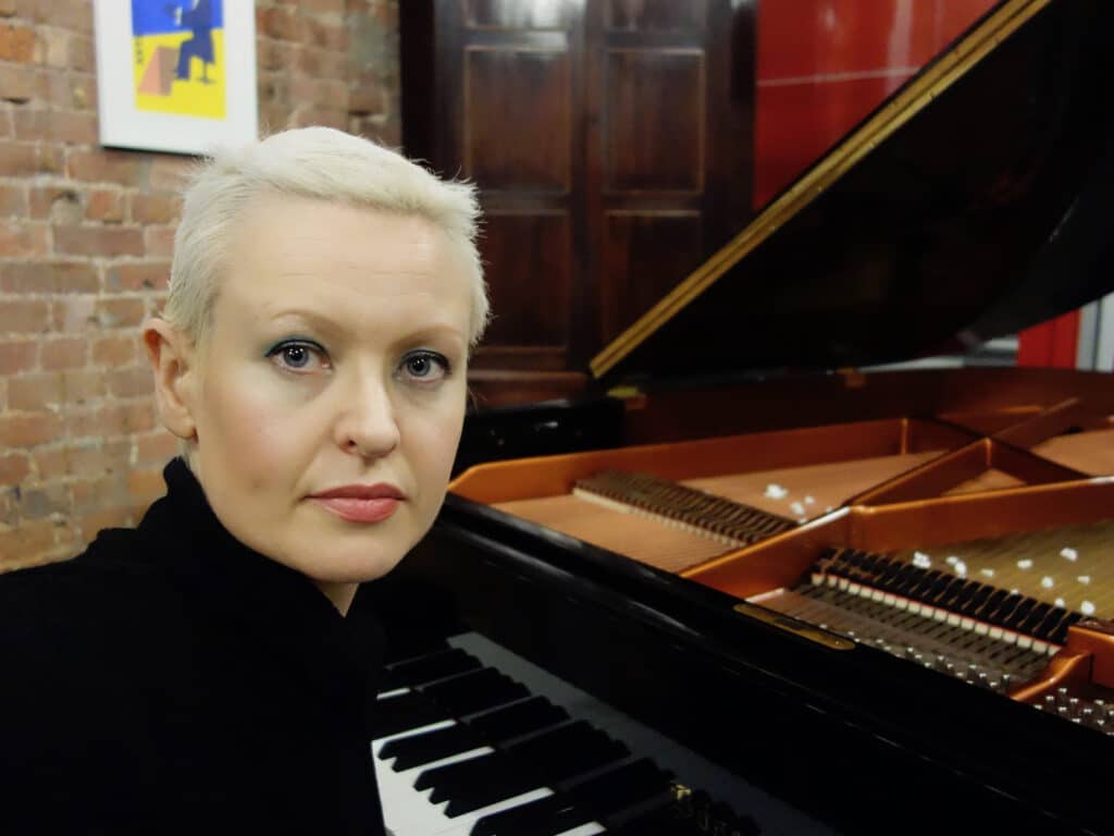 Ailís Ní Ríain © Ailís Ní Ríain