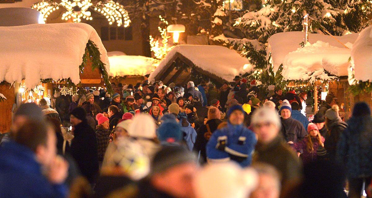 Christmas magic in Bad Hindelang - living tradition against an alpine backdrop