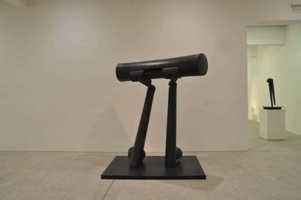 Fritz Koenig, Große Doppelkaryatide N, Bronze, 1968/70, WVZ-Sk 421, Foto: KOENIGmuseumGroße Doppelkaryatide N, Ganslberg, Foto: Archiv Koenig 