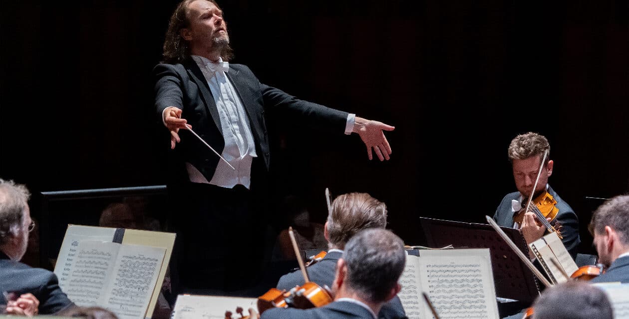 Theater Erfurt: 5th symphony concert