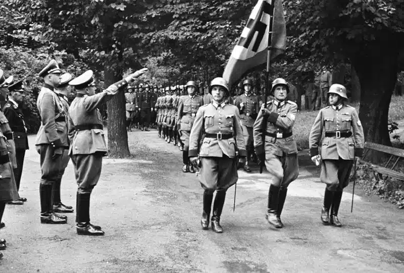 Museum of Lower Austria | House of History in St. Pölten: Hitler's Executive. The Austrian police and National Socialism