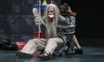 Stadttheater Basel: Die Ritter des Mutterkorns