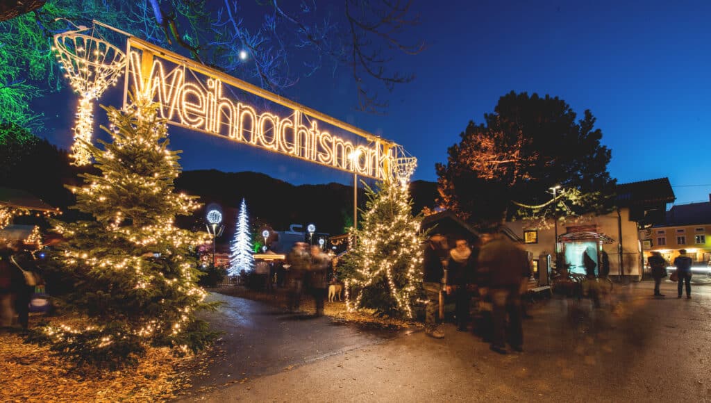 Kufstein Stadtpark, Weihnachtsmarkt © VANMEY Photography