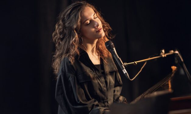 Nikolaisaal Potsdam: Alma Naidu