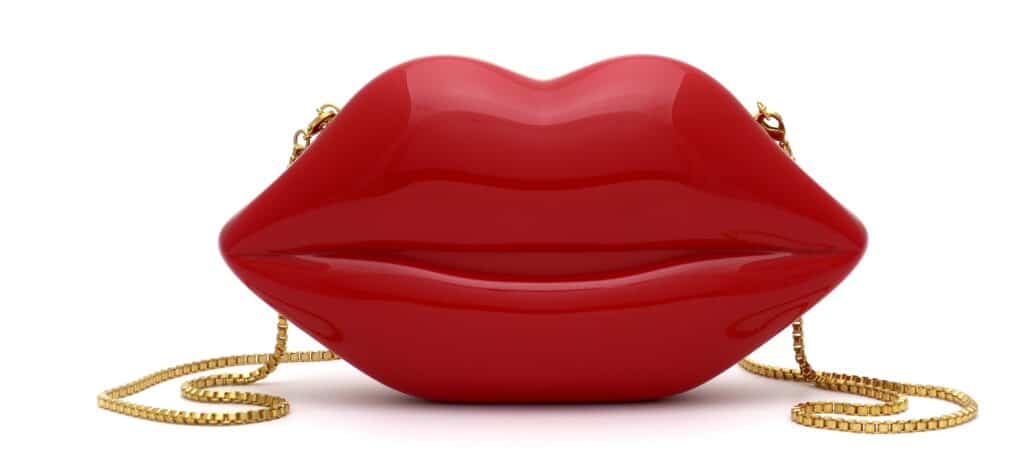 Rote Lippen Handtasche, 1994, Lulu Guinness, Acryl, Foto: Benedikt Feser, Knauf-Museum Iphofen