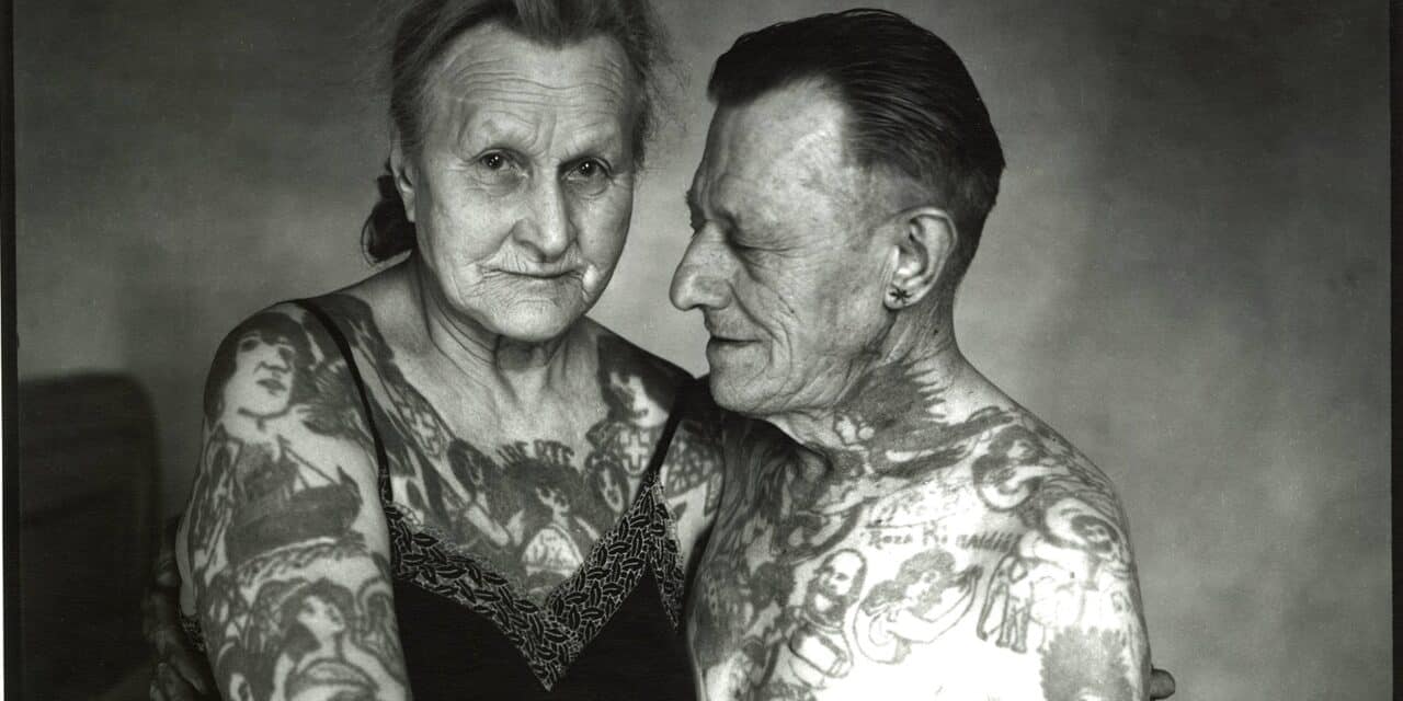 Kunst- und Kulturstiftung Opelvillen Rüsselsheim: Unter die Haut. Tattoos  im Blick - SIMsKultur, image size:1280x640