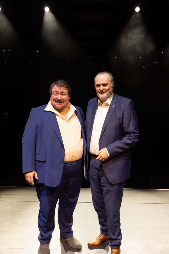 Governor Hans Peter Doskozil welcomed internationally acclaimed actor Christoph Krutzler (right) as the new artistic director of adult theater at the Burgenland Cultural Centers. © Landesmedienservice Burgenland/Stefan Wiesinger