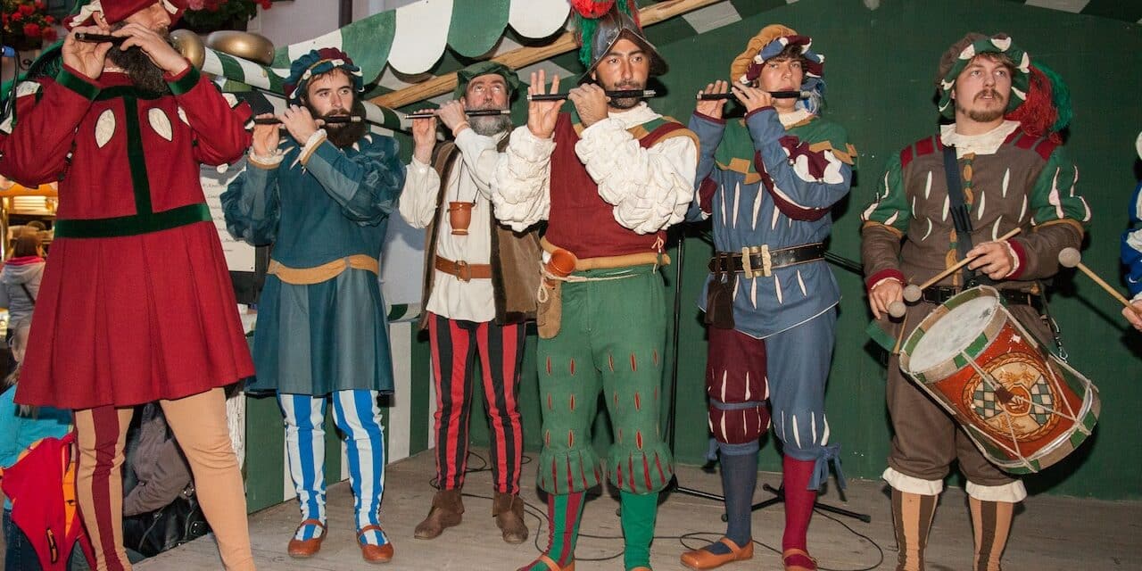Zeitreise in die Renaissance – Der Bozner Markt 2026 in Mittenwald &amp; das Freilichttheater „Auf nach Media Silva“