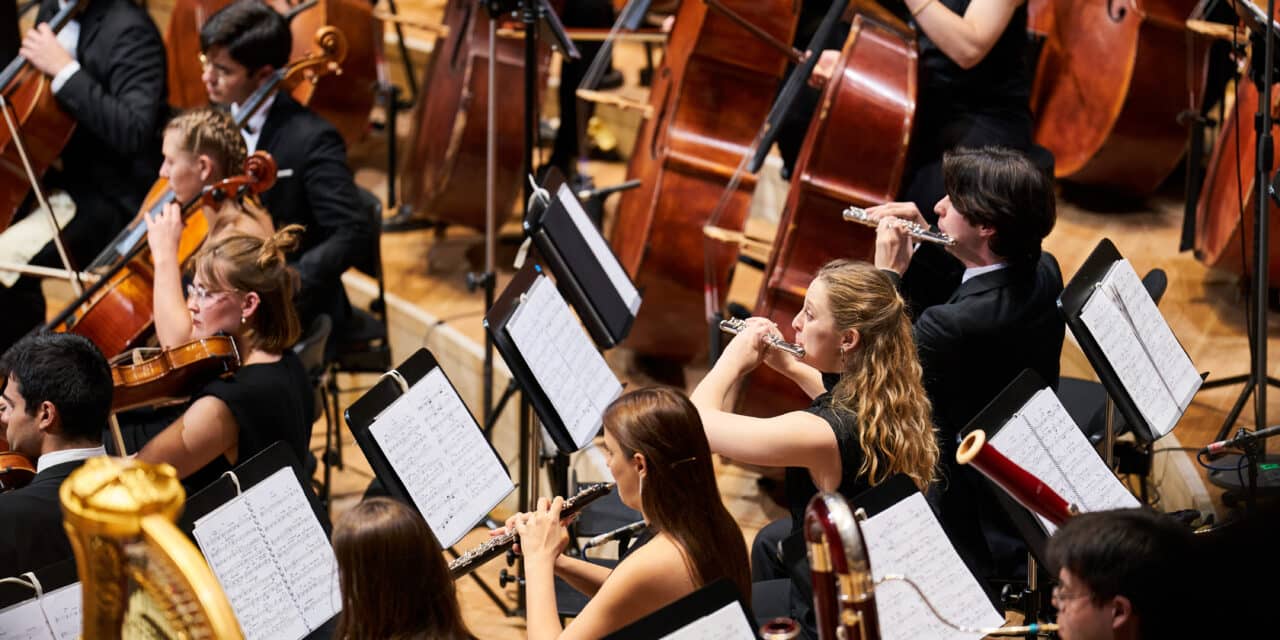 Klangwelten im Sommerlicht – Der Elbphilharmonie Sommer 2026 und das große Jubiläum
