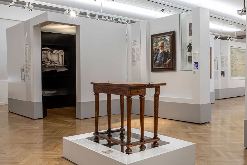 Permanent exhibition "Our City" © Ouriel Morgensztern