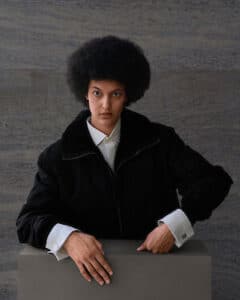 Roxana Rios, Herrenbildnis, Sarafina, aus der Werkserie Ode to Eris, 2026 © Künstler*in und VG Bild-Kunst Bonn, 2026
