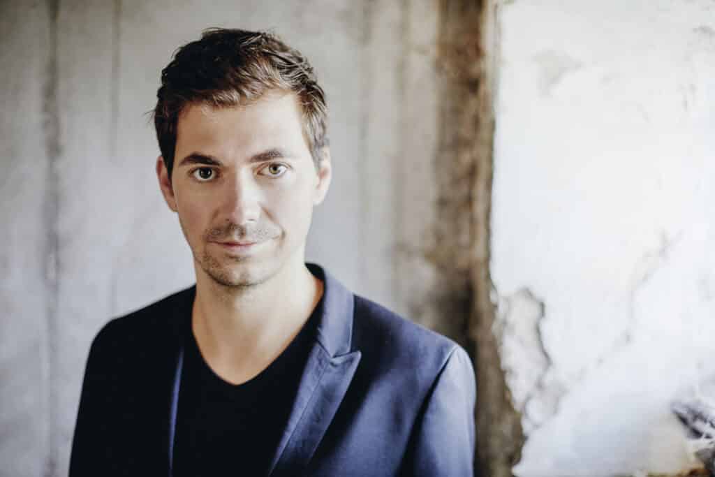 Countertenor Valer Sabadus © schneiderphotography