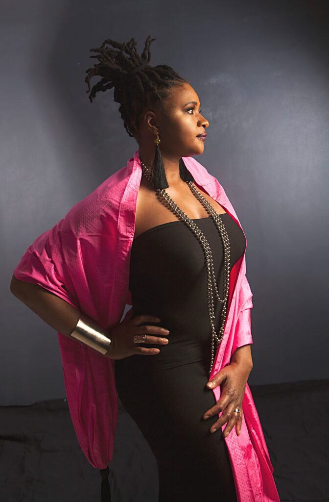 Lizz Wright © Hollis King