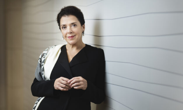 Kölner Philharmonie: Elena Bashkirova spielt Beethoven Pur