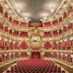 Münchner Residenz - Herkulessaal: Thomas Adès | Brahms